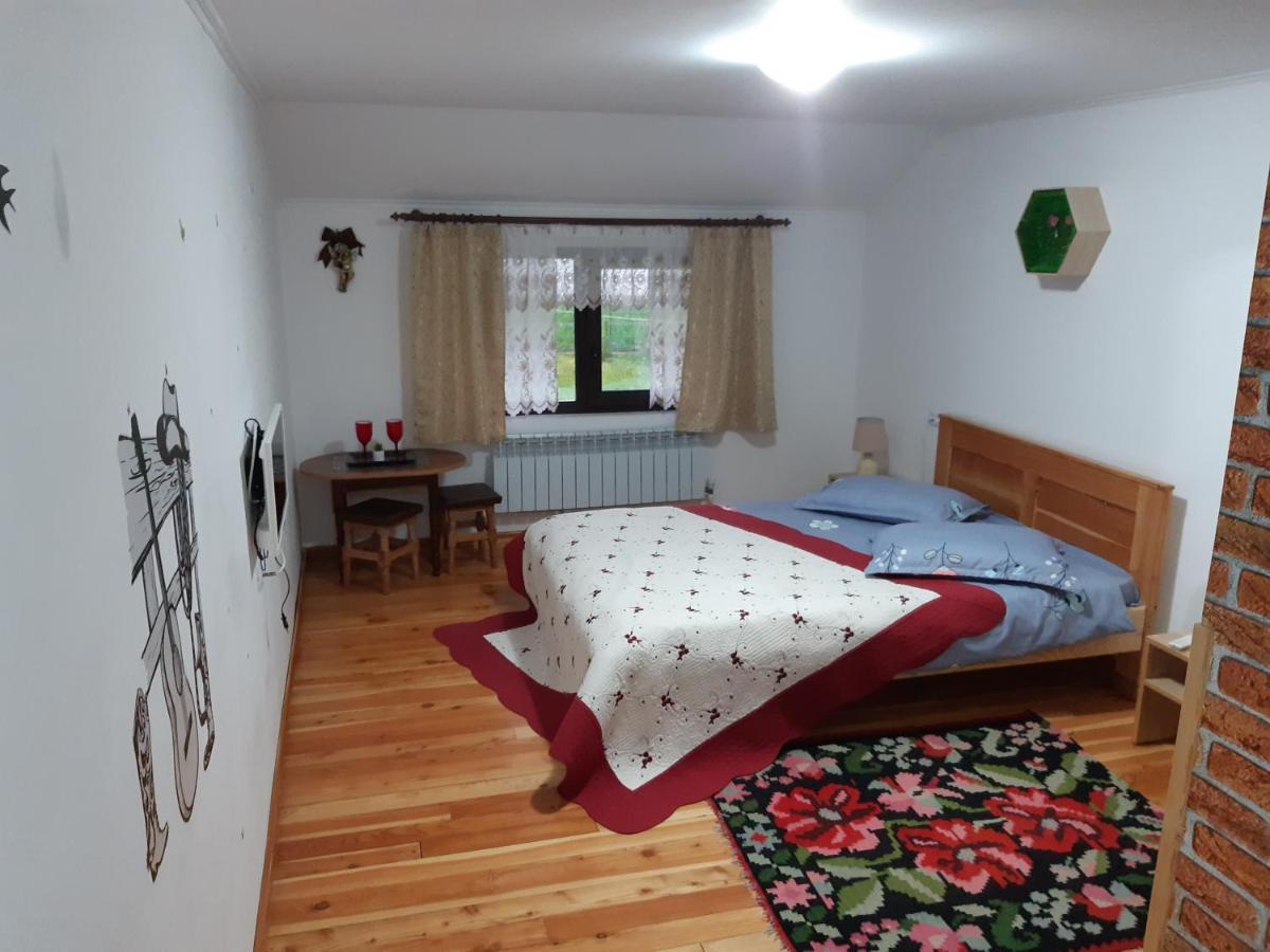 فيلا Casa Dintre Pini Păltinoasa المظهر الخارجي الصورة